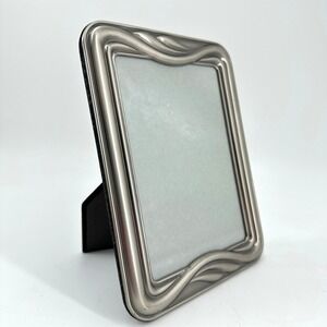 Elegant Silver Tone Metal 5x7 Photo Frame Ornate Swirl Design Tabletop Display